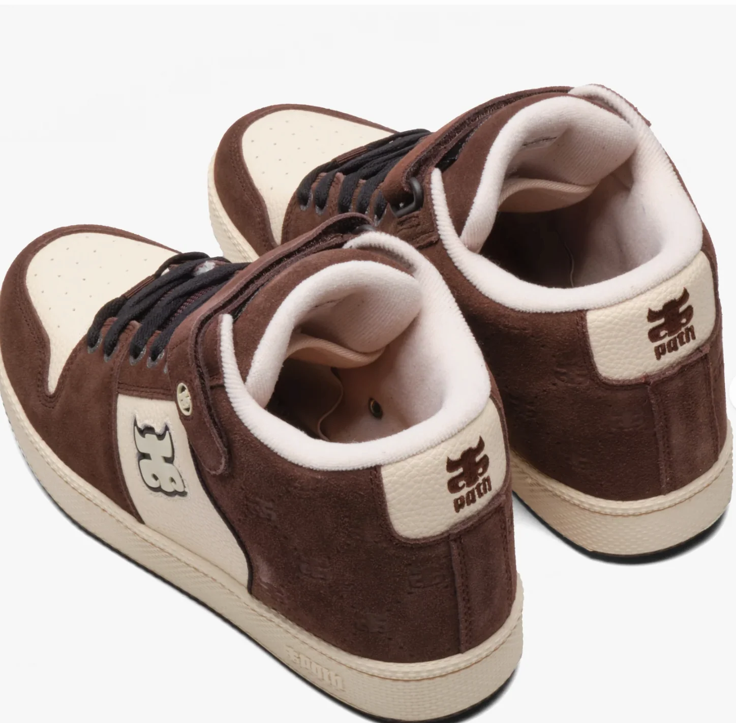 IPath Grasshopper (25 Year Ann. Brown Suede) - Image 5
