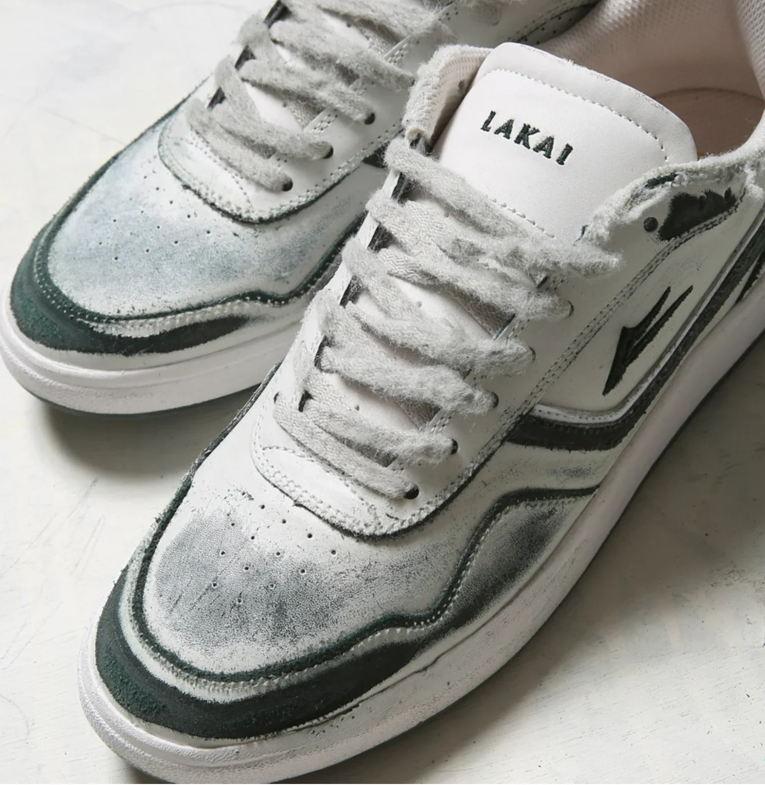 Lakai Terrace (Cream/Pine Leather) - Image 5