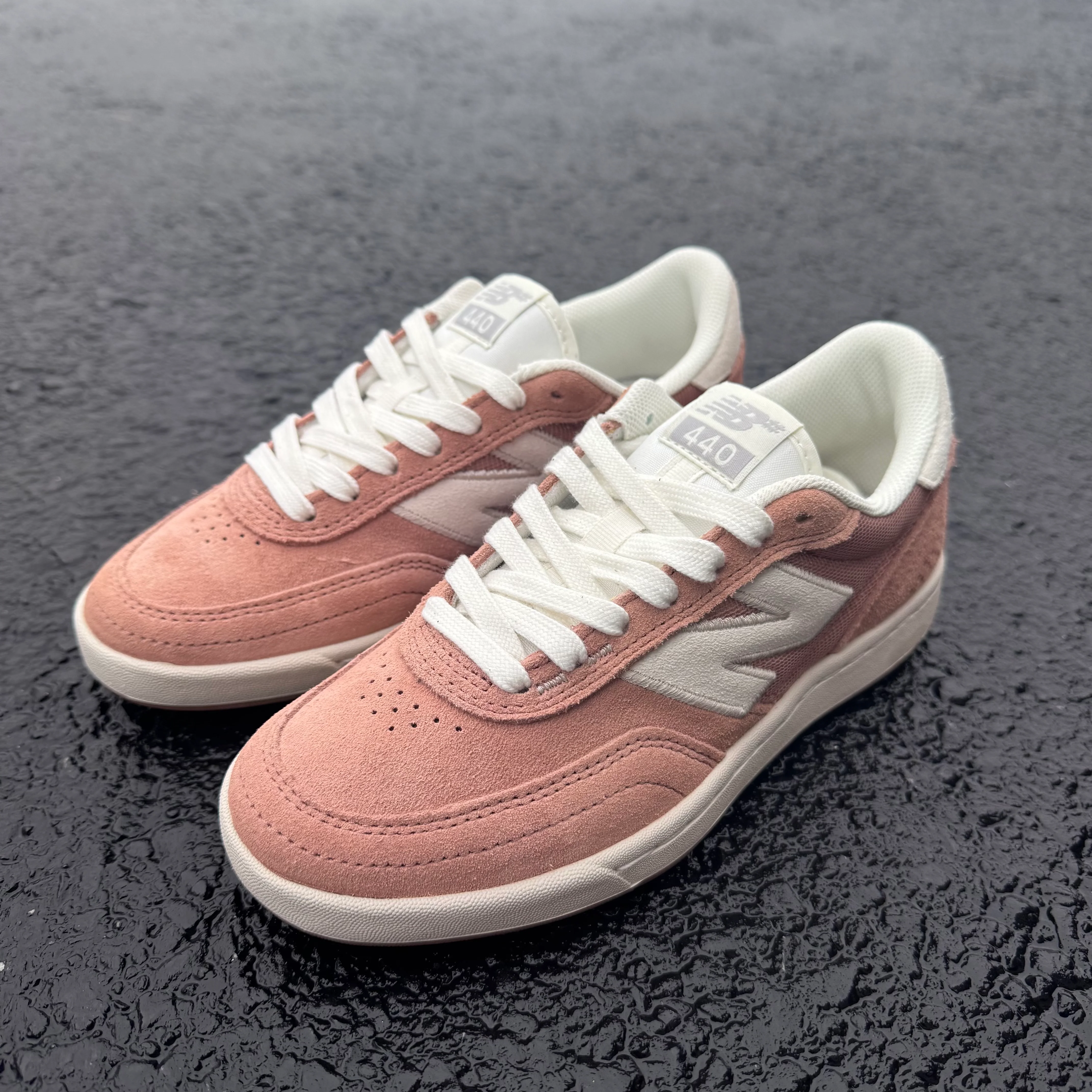 New Balance Numeric 440 V2 (Pink/White) - Image 4