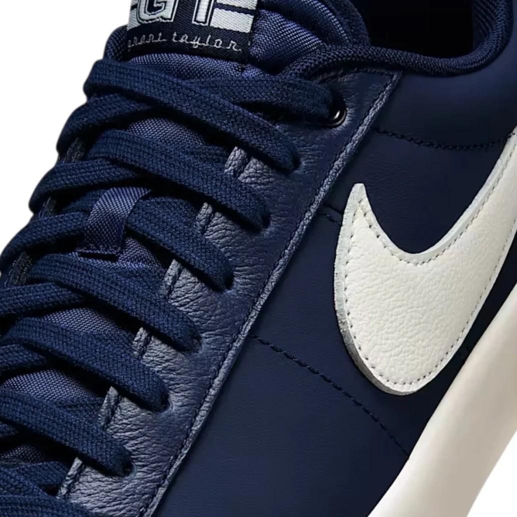 Nike SB Zoom Blazer Low Pro GT (Blue Void/Sail) - Image 2