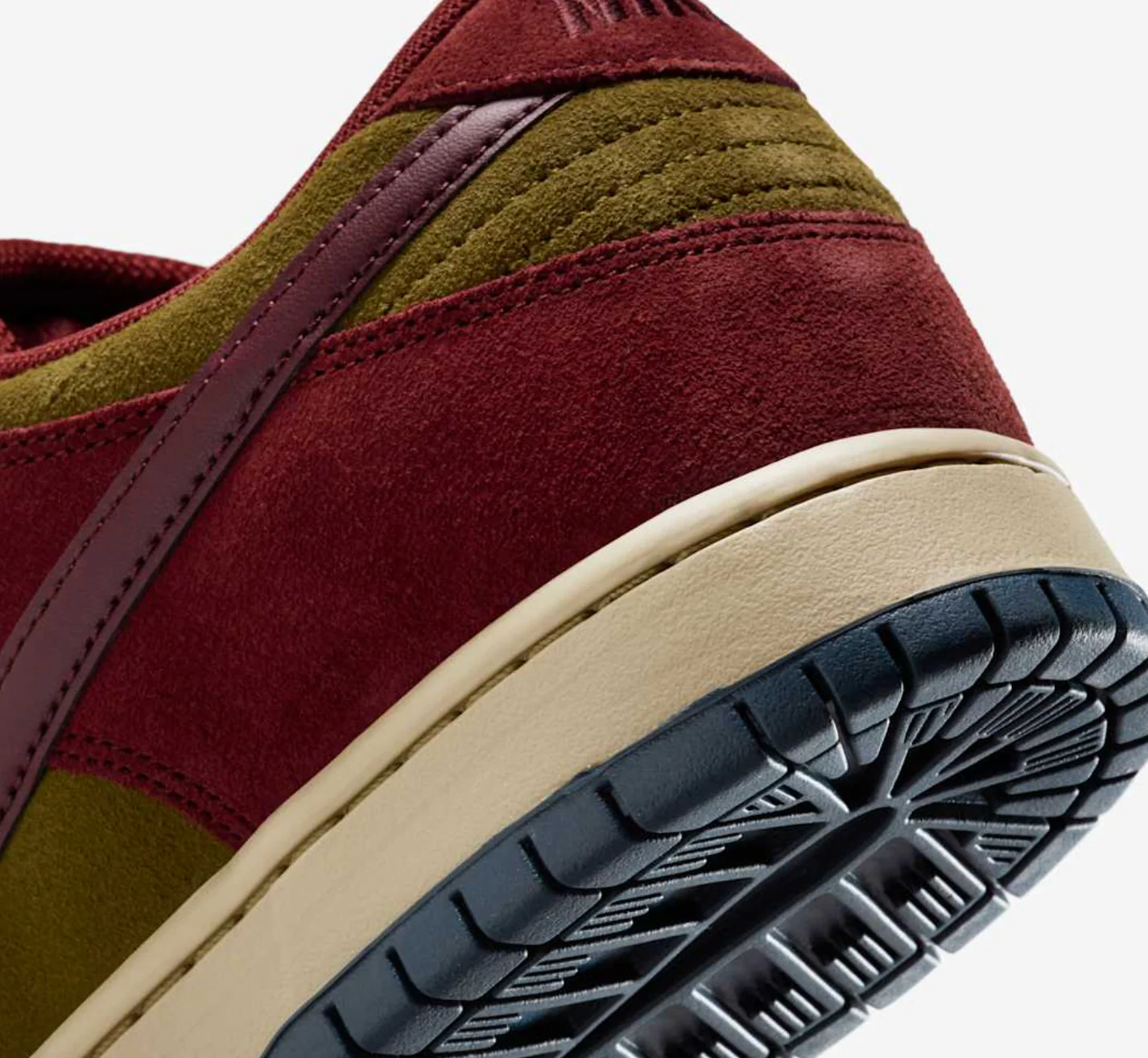 The Nike SB Dunk Low (Dark Team Red/Burgundy Crush) - Image 8
